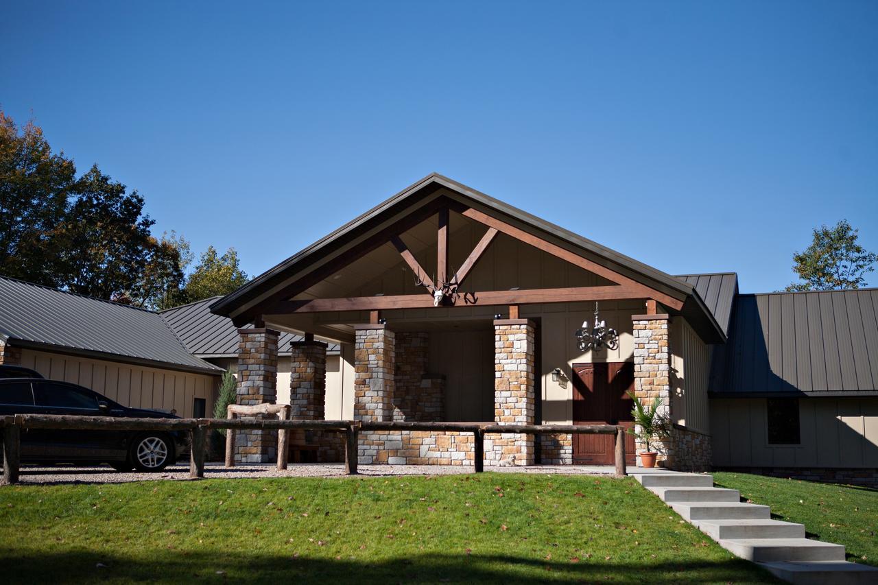Two Hats Ranch Big Rapids Exterior foto